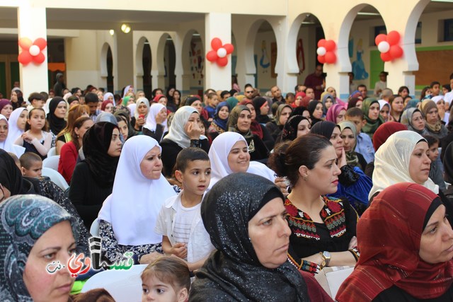  مدرسة جنة ابن رشد تكرم امهات المعلمين في امسية ابداعية لطلابها بمشاركة الاباء والامهات ..